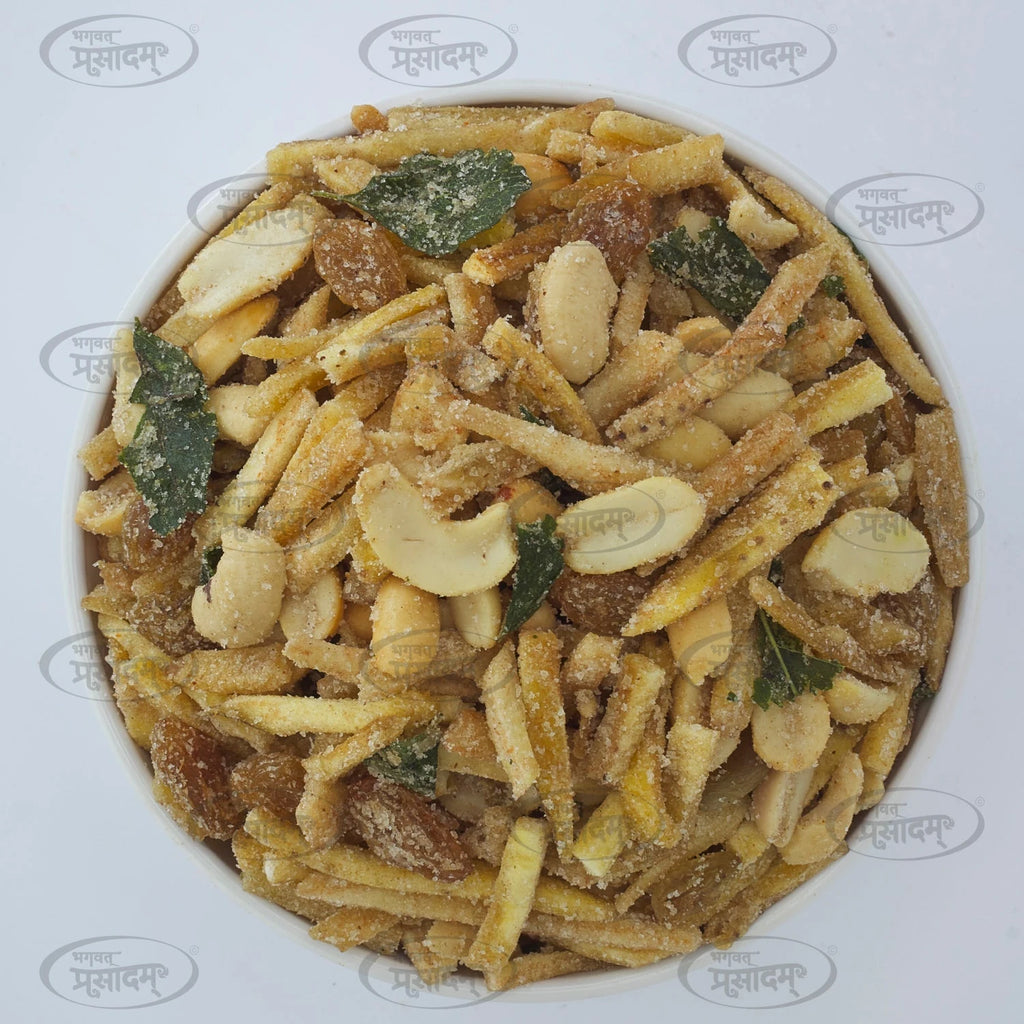 Fresh Kela Farali Chivda crunchy snack