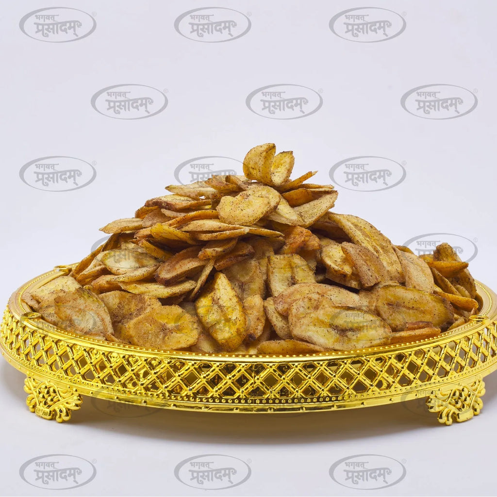 crispy banana chips seasoned with black pepper