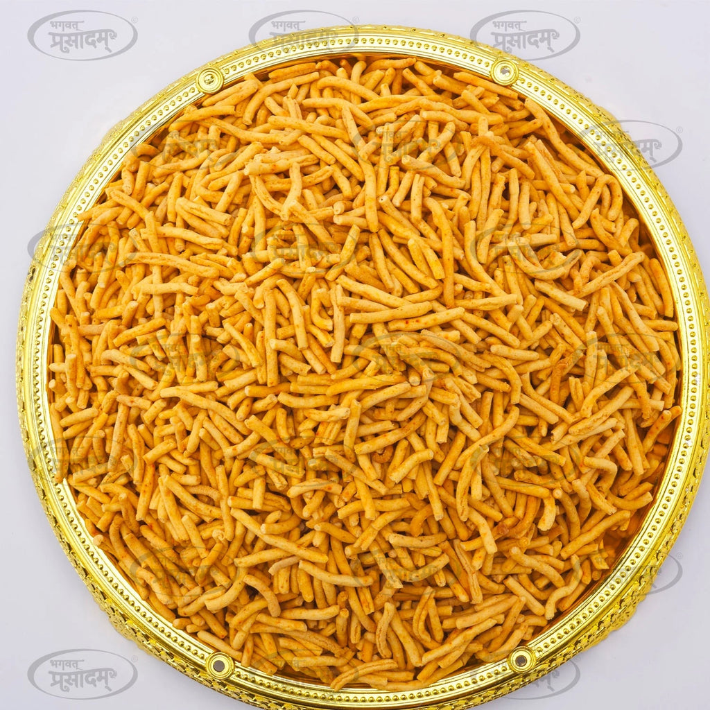 Authentic Gujarati spicy Tikha Gathiya