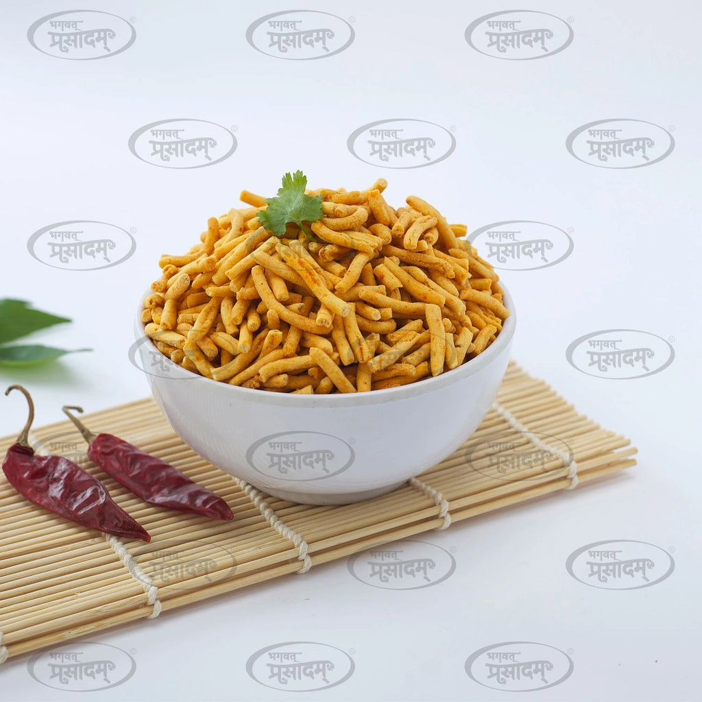 Tikha Gathiya spicy Gujarati namkeen snack